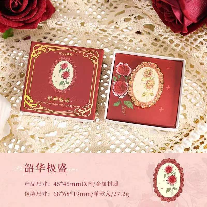 E-3  Vintage travel notebook with metal clip